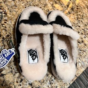 Women’s Vans fur - SHEARLING STYLE 53 COZY MULE DX SHOE